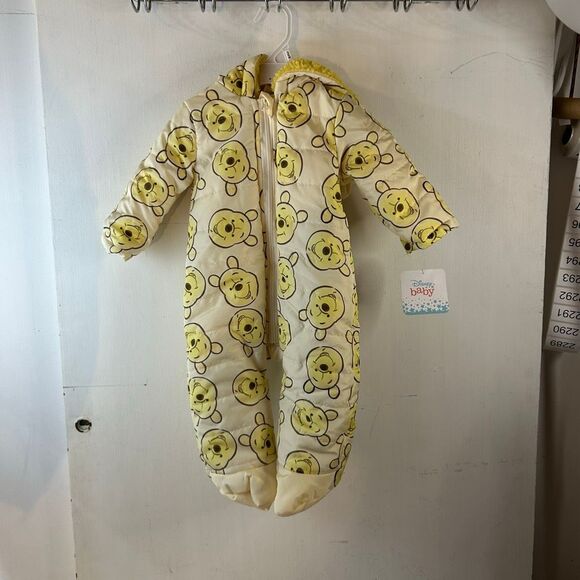 Disney Baby Winnie the Pooh 0-3m infant snowsuit bunting Hooded Ears new - Picture 3 of 7